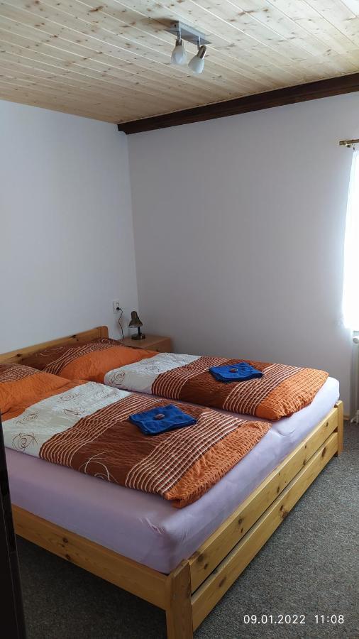 Apartman Pod Zalym Бенецко Екстер'єр фото