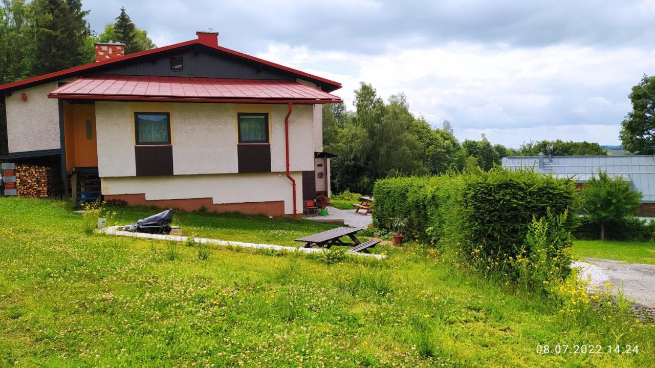 Apartman Pod Zalym Бенецко Екстер'єр фото