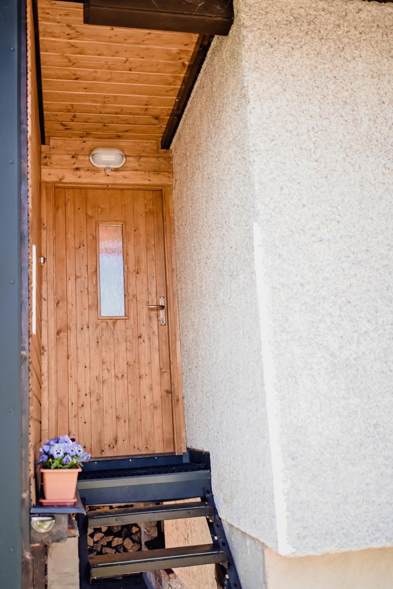 Apartman Pod Zalym Бенецко Екстер'єр фото